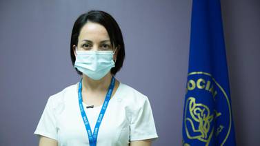 Enfermera vacunada contra el covid-19: “Nunca había visto tantas muertes y tanto dolor”