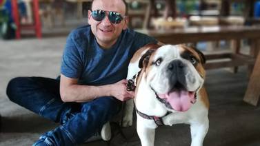 Perro de “Maikol Yordan” es un pegue con los famosos que visitan nuestro país