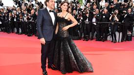 Estrellas e invitados sufren con la prohibición de selfis en Festival de Cannes