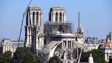 Catedral de Notre Dame en París todavía corre peligro de venirse abajo 