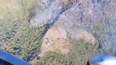 Bomberos liquidan incendio forestal en Talamanca, aunque el gran daño es irreparable