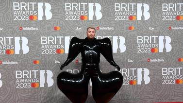 Los extravagantes y extraños looks de los artistas para los Brit Awards  2023