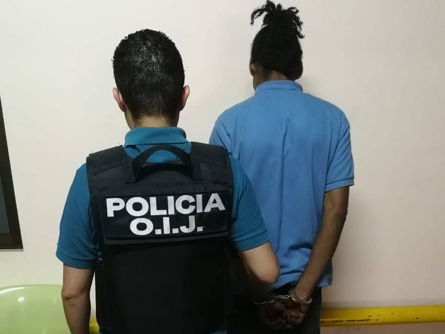 Hombre de apellido Upchurch es detenido en Llorente de Tibás como sospechoso de robar en 6 viviendas. Foto OIJ