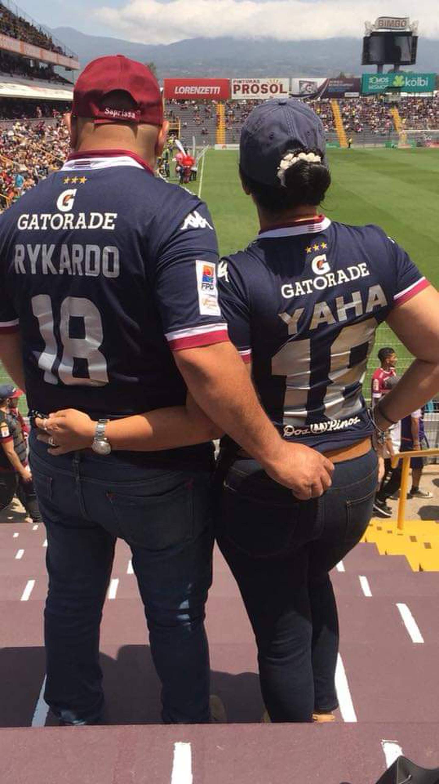 Ricardo Salgado y Yahaira Solano, son josefinos y tienen 31 años de matrimonio, además, son bien agüizoteros, el número que juegan por amor y suerte es el 18