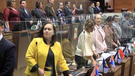 Una ministra debía comparecer en la Asamblea Legislativa sobre un delicado caso, pero no llegó
