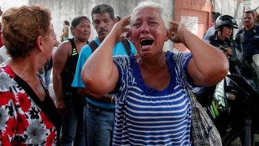 Incendio durante intento de fuga deja 68 muertos en celdas venezolanas