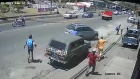 Video: Carro que dejaron sin frenos atropella a una mujer y dos menores en Aserrí