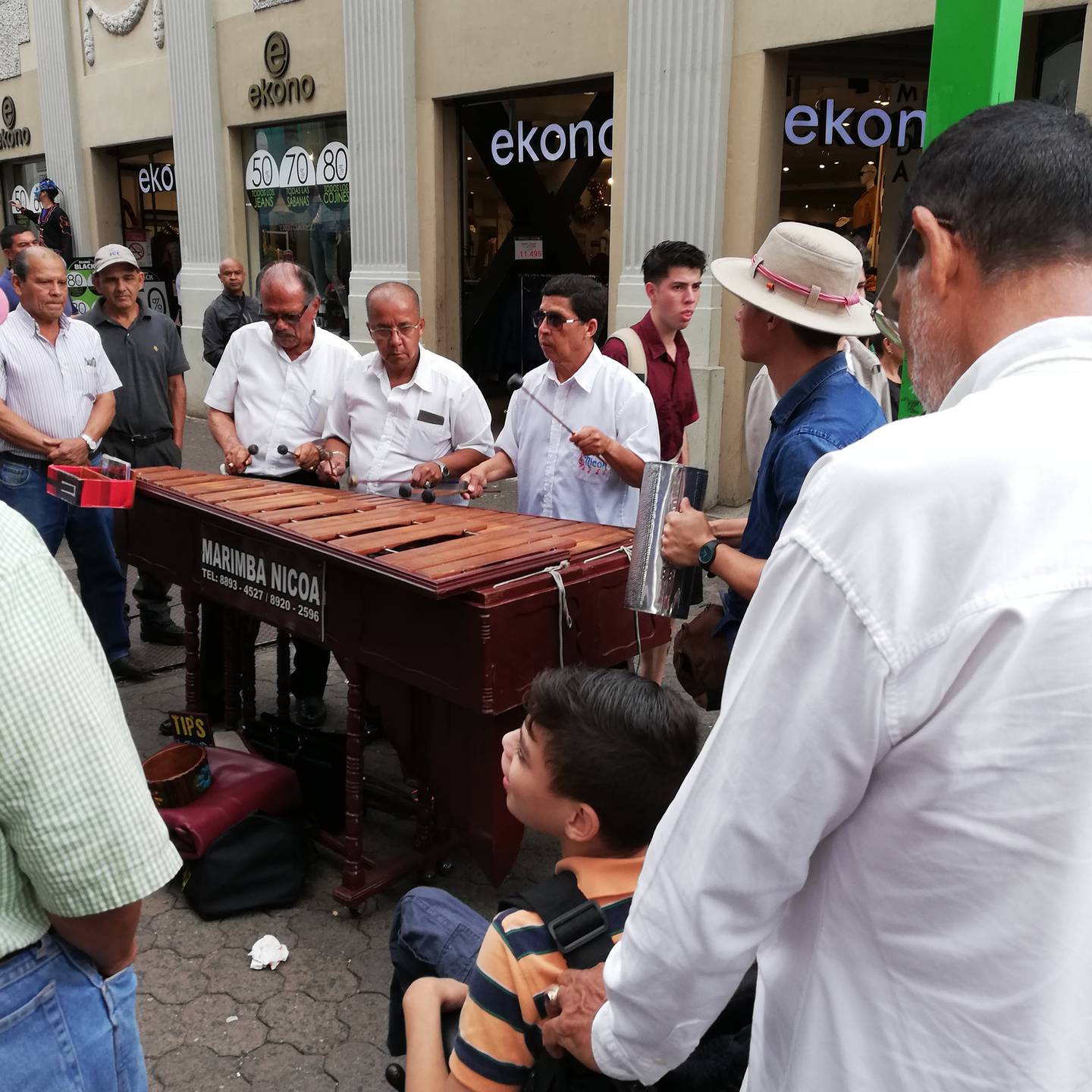 30 de noviembre del 2019, Día nacional de la marimba. La marimba Nicoa alegró Chepe, en la foto, Ramón Ordoñez, Melvin Villarreal, Olman Villarreal y Andrés Montoya.