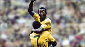 Historiador nacional: “A nadie le cometieron tanta falta como a Pelé”