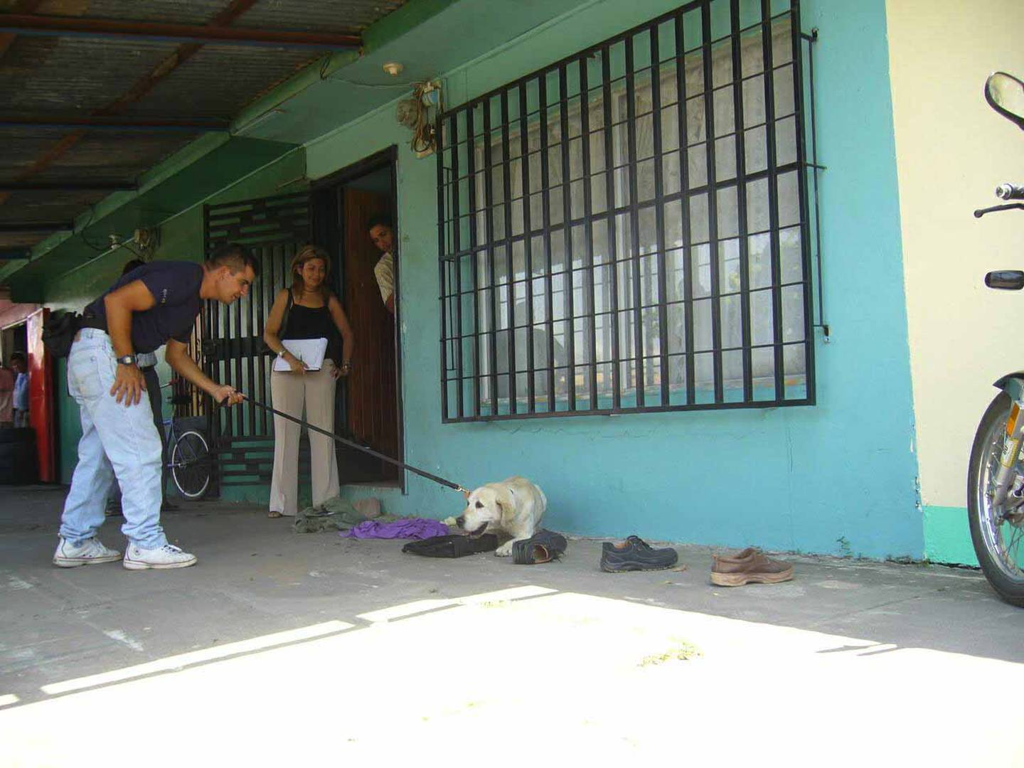 Homicidio de Carlos Manuel Silva Zapata, ocurrido en febrero del 2007. Foto Ronny Soto.