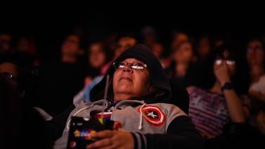 Venezolanos madrugan y pasan miles de congojas para poder ver “Avengers: EndGame”