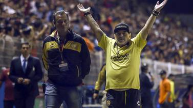Maradona     cerca de conseguir  campeonato en México