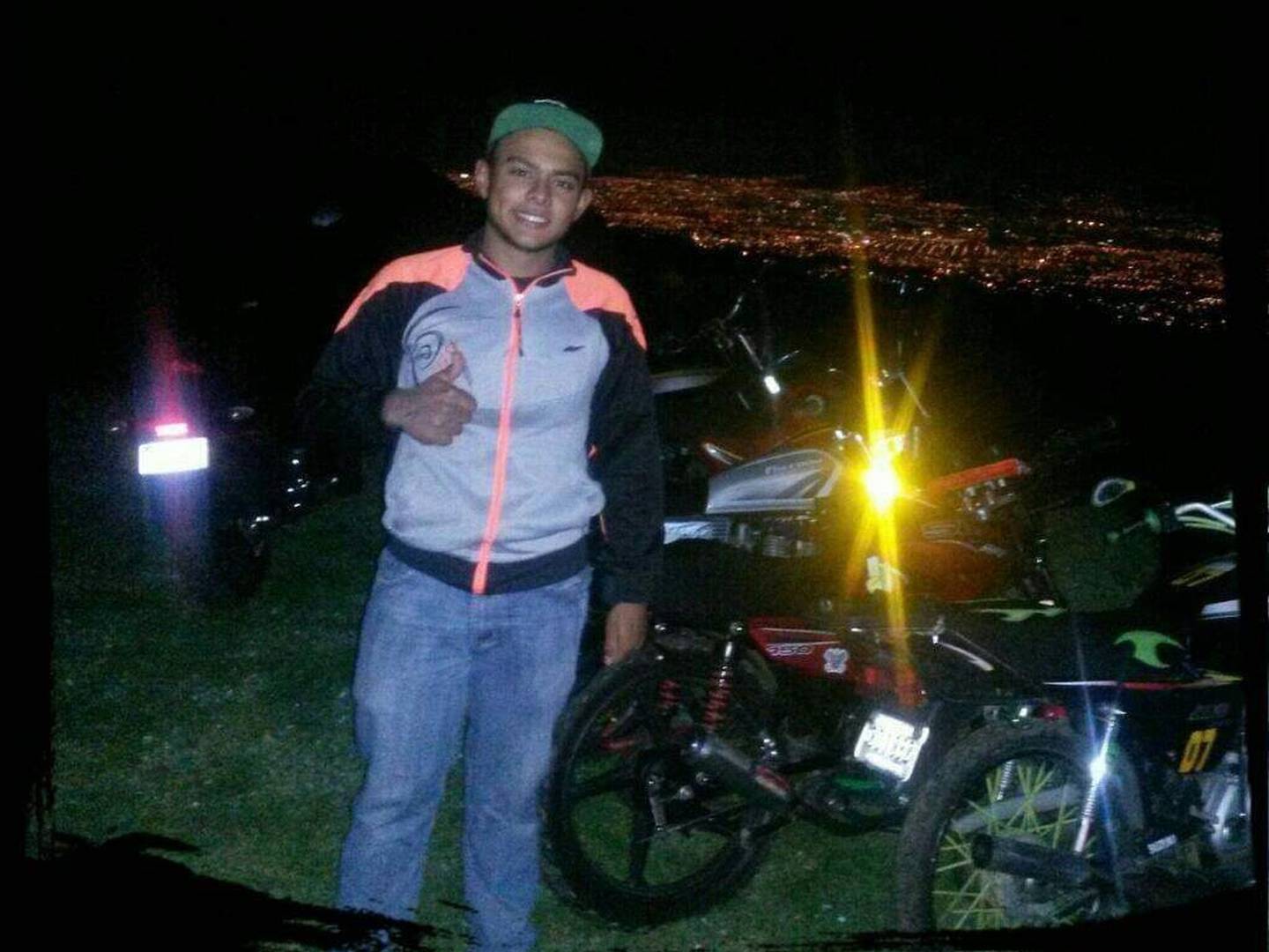 Leyner Hernández, joven motociclista que falleció luego de chocar con el tren en Santo Domingo. Foto cortesía Moto Club Heredia.
