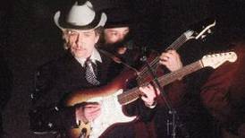 Guitarra eléctrica de Bob Dylan fue subastada en más de ¢280 millones