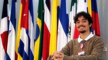 Tico de 21 años logra segundo lugar en concurso latinoamericano de cuentos matemáticos