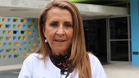 Dra. Olga Arguedas motiva a donar pañales a los niños