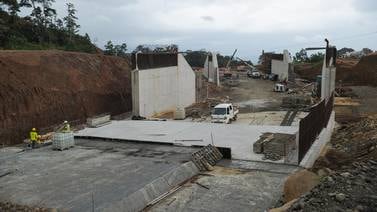 ¿Récord Guinness? “Nueva” carretera a San Carlos lleva 50 años en construcción... pero ya anunciaron peaje