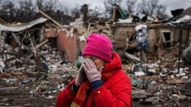 Mamá ucraniana pide ver cuerpo de hijo impactado por misil pese a estar irreconocible