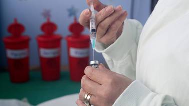 OIJ investiga desaparición de 267 vacunas contra el covid-19 en Alajuela 