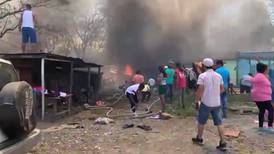 Afectada por incendio en precario Los Huevitos: “Quedamos sin nada”