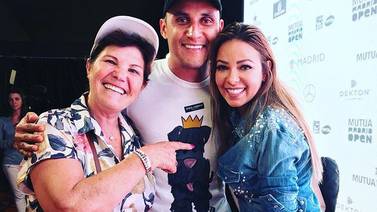 Mamá de Cristiano Ronaldo se fotografió con Keylor Navas y Andrea Salas