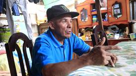 Familia de Cot de Cartago lleva 10 años sin electricidad