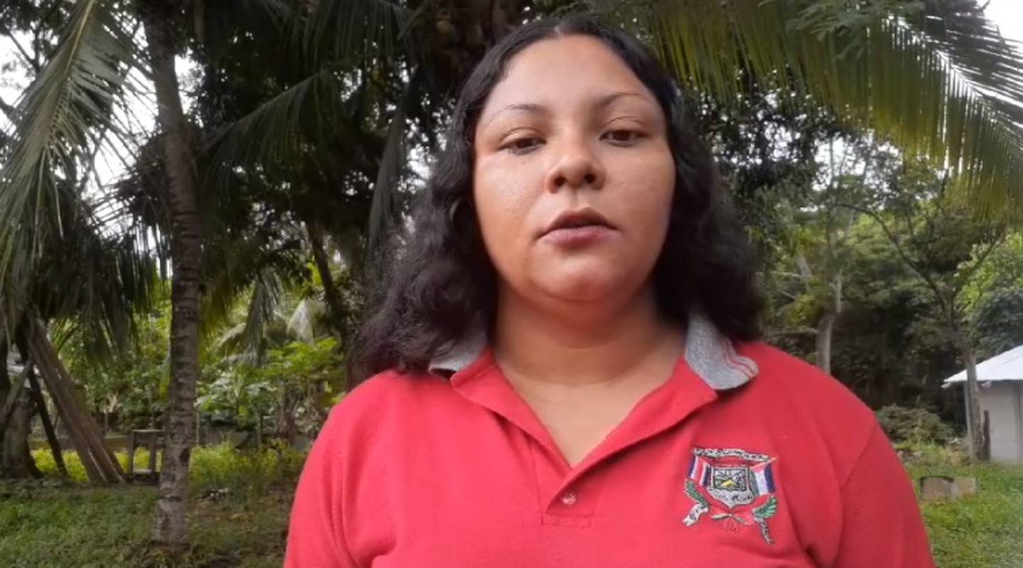 Angélica María Guevara Obando, estudiante de octavo año del Liceo Nocturno La Cruz, en Guanacaste, será la primera en correr con la Antorcha Centroamericana de la Libertad, en suelo costarricense, el próximo 13 de setiembre