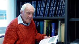 Científico  de 104 años viaja a Suiza para morir
