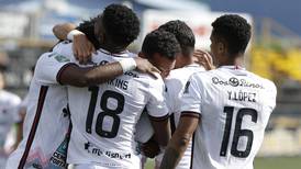 Futbolista de Alajuelense ya negocia con equipo de Honduras, reporta la prensa catracha
