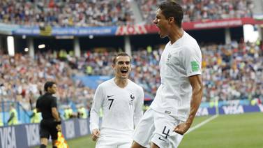 Gallos franceses cacarean fuerte en el mundial y se van a semis tras ganarle 2-0 a Uruguay