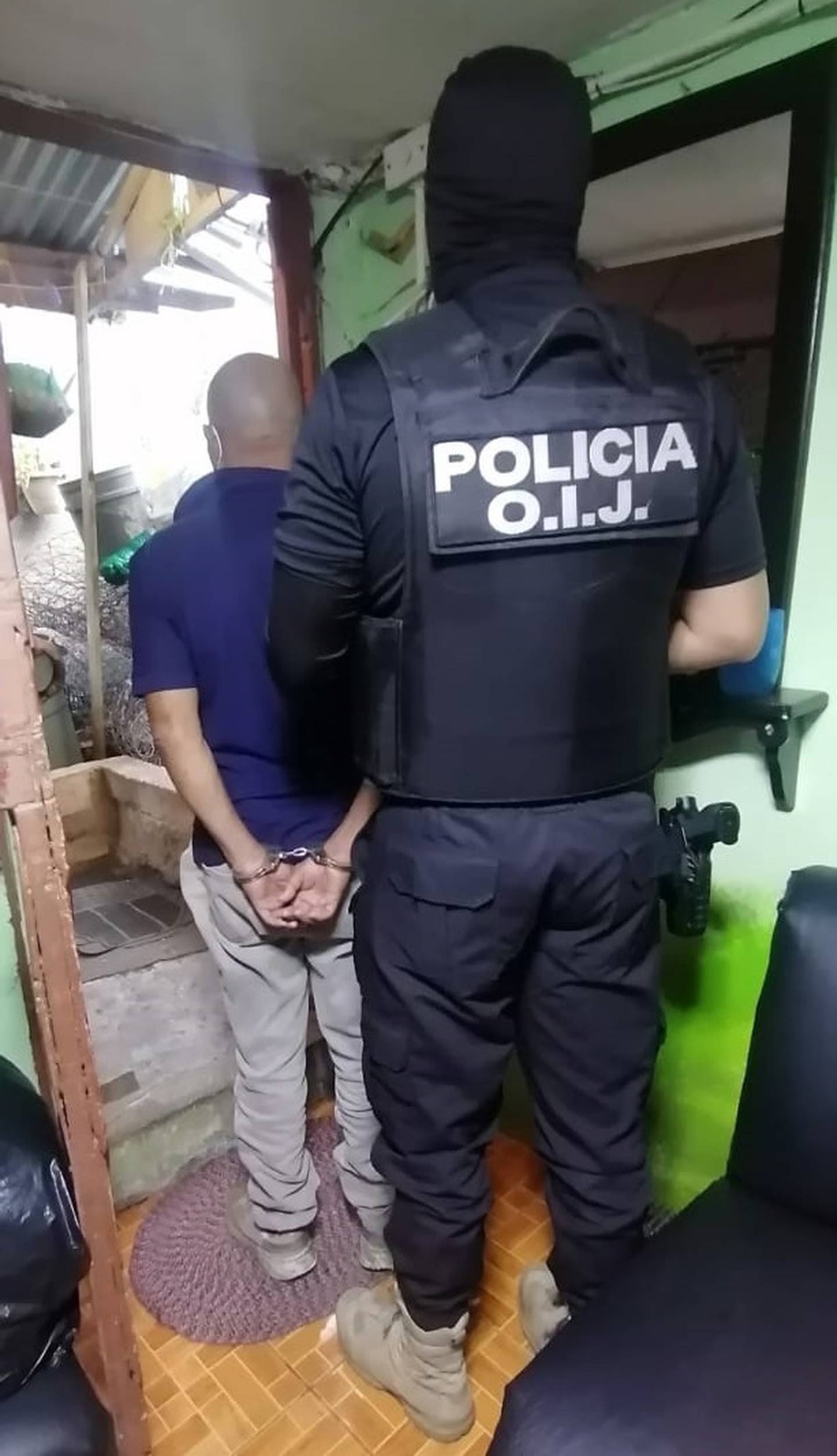 Detienen a sospechosos de obligar a jovencita a tener sexo con hombre en Alajuelita