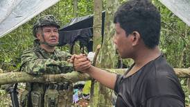 Acusan de abuso sexual a padre de niños rescatados en selva de Colombia