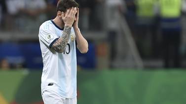Selección femenina argentina dan una gran lección a Messi y compañía