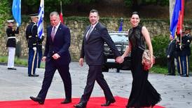 Signe Zeicate, primera dama, sobresale por su elegancia en Cumbre de las Américas