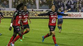 (Video) Con este gol de Bernald Alfaro Alajuelense va ganando en la Liga Concacaf