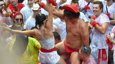 Fiestas de San Fermín intentan poner alto a las agresiones sexuales