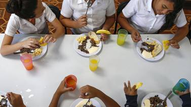 Nuevos menús bajan el peso y las ausencias en los centros educativos