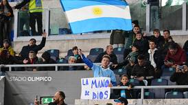 La hija de Maradona enciende la polémica en Argentina con filoso comentario