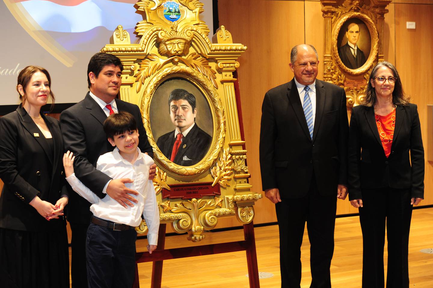develación del retrato del expresidente Carlos Alvarado Quesada.