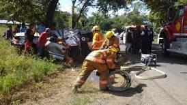 Conductor atropella y mata a ciclista en Sardinal de Guanacaste