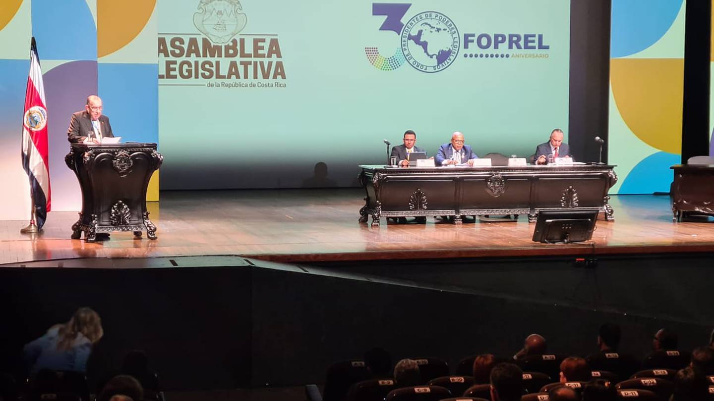 Rodrigo Arias asumió la presidencia pre-témpore de la FOPREL