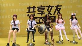 Desinflan negocio de alquiler de muñecas inflables en China