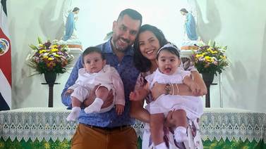 ¡Qué ternura! Lussania Víquez celebró el bautizo de sus mellizos