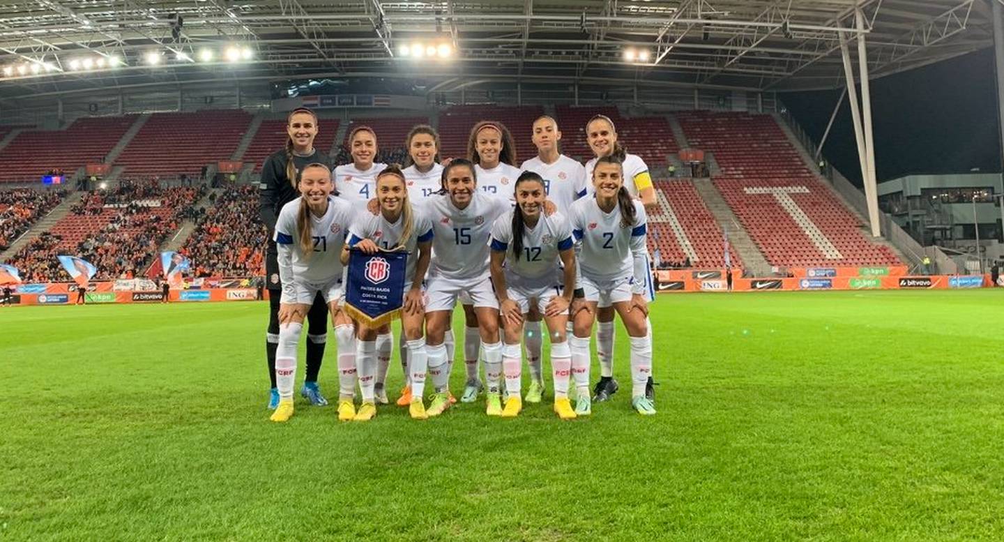 La Selección Femenina cayó goleada 4-0 ante Holanda. Prensa Fedefútbol.