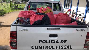 Policía Fiscal se pasea en la sopa de contrabandistas que tenían 29.000 consomés ilegales