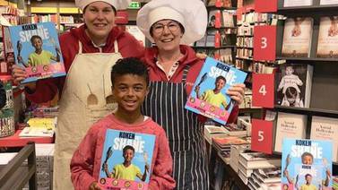 Hijo de 10 años de Patrick Kluivert publicó un libro de recetas de cocina