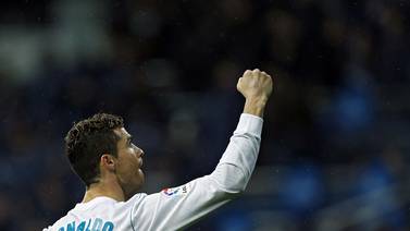 Cristiano Ronaldo necesitó menos juegos que Messi para sumar 300 goles en España