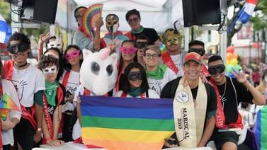 Casa Rara defiende gais, lesbianas y transexuales rechazados por sus familias