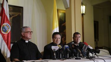 Seis sacerdotes mediarán entre Gobierno y sindicatos para buscar el fin de la huelga