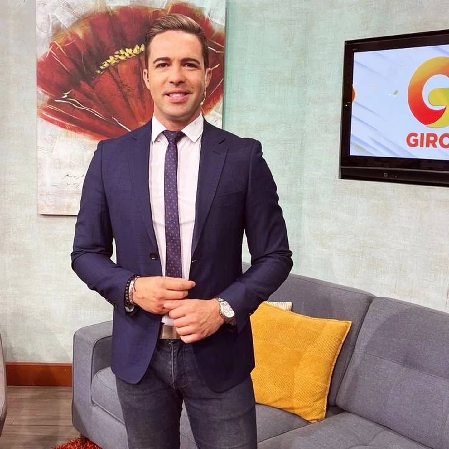 Ítalo Marenco es presentador de televisión en Giros de Repretel